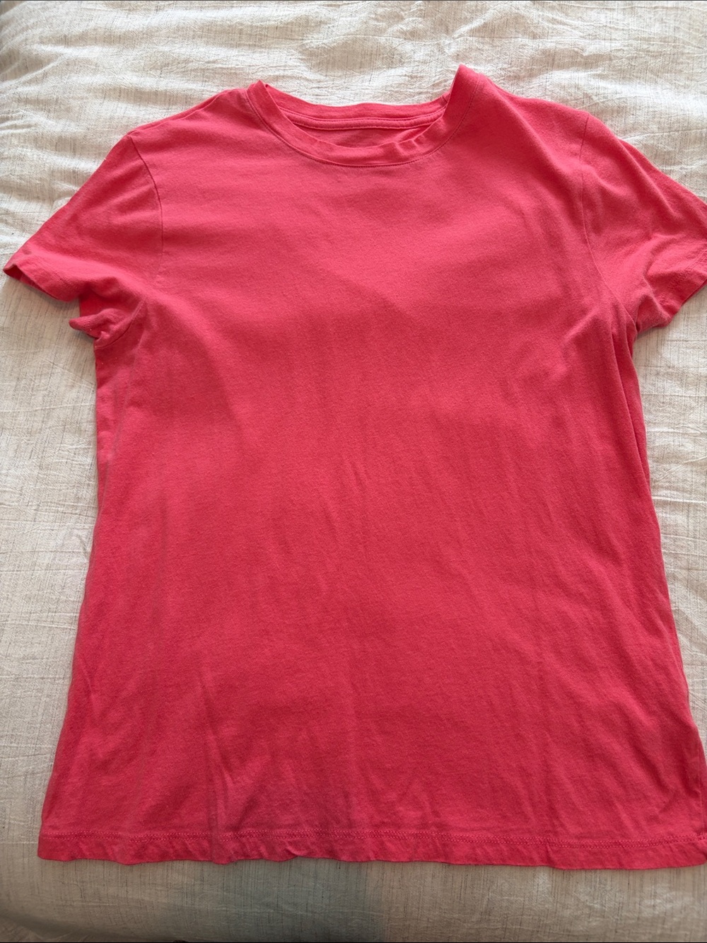 Classic Women's Crewneck Tee - Pink
